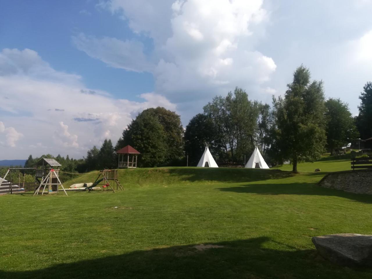 Hotel Rohanov Lhota nad Rohanovem Dış mekan fotoğraf